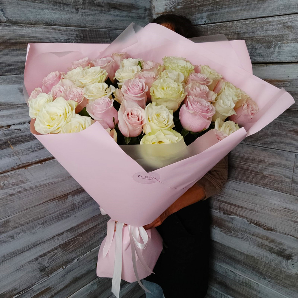 Букет " Розалин" - цветы с доставкой Ялта