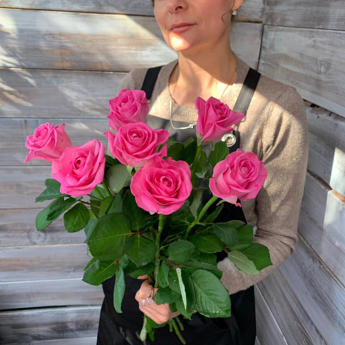 Роза сорта"Аква" 40 см - цветы с доставкой Ялта